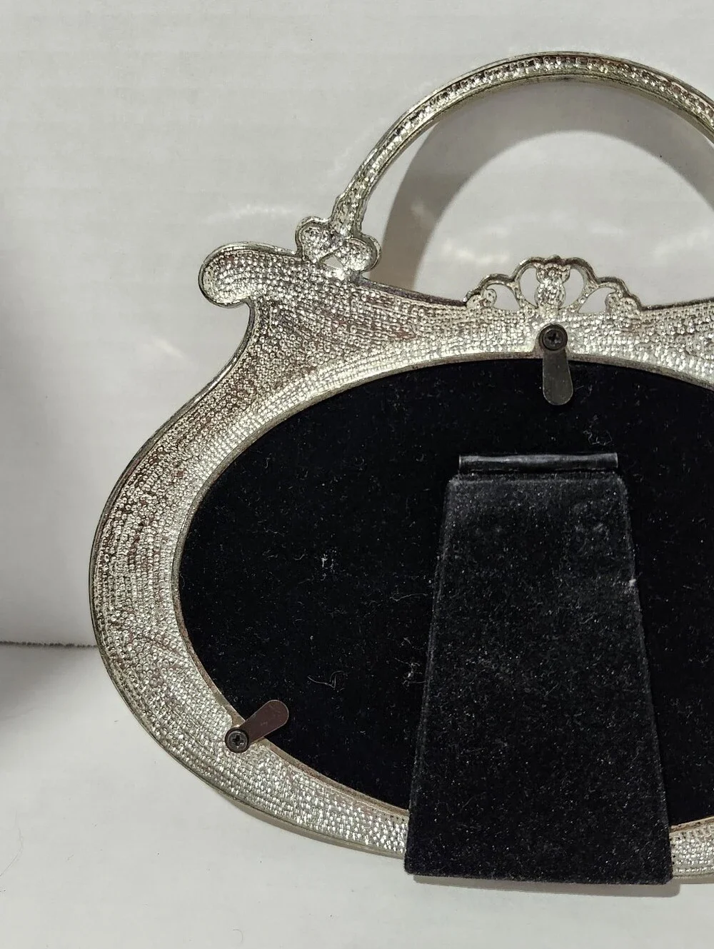 Vintage Cream Handbag Oval Picture Frame